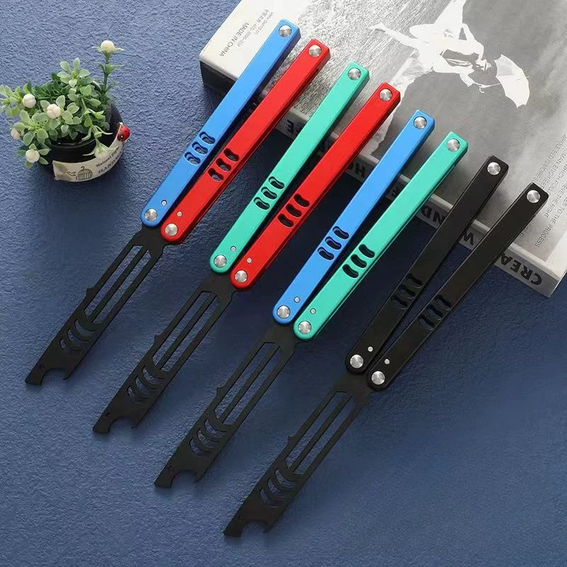 main-01-webp Trainer blad Butterfly kniv